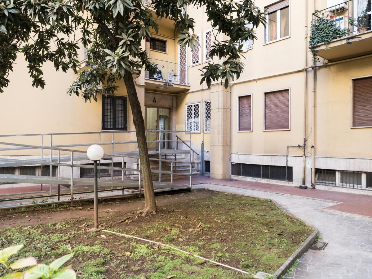 50 Apartment *
